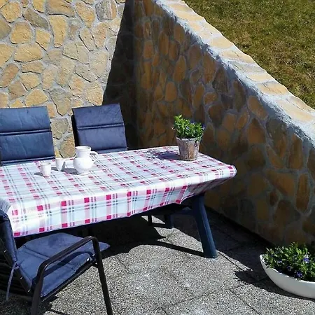 Wandspitz Apartman Tux